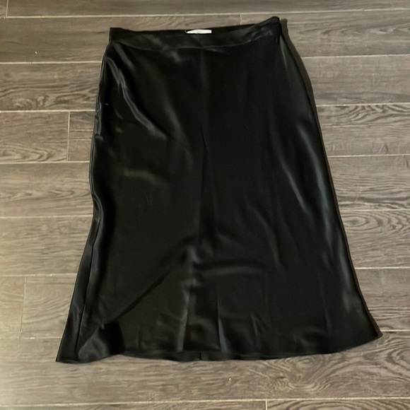 BCBG black silky midi skirt - Picture 1 of 4